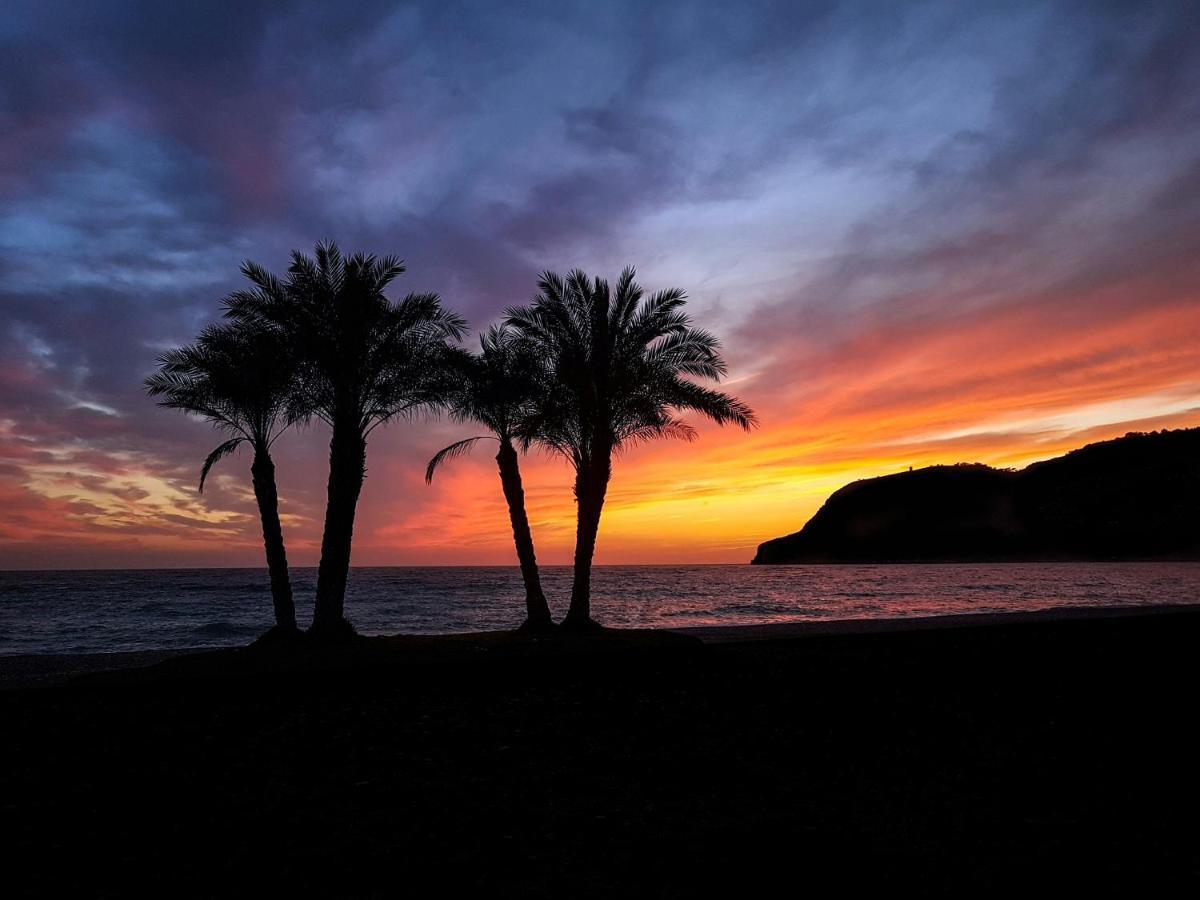 Precioso Apartamento Cerca Del Mar Con Wifi, Piscina Y Parking La Herradura  Exterior foto